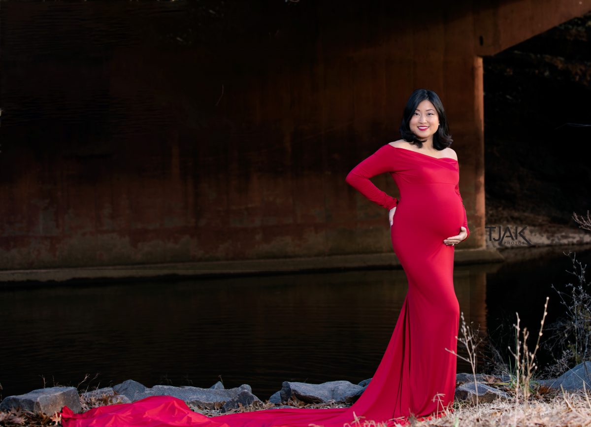 Red Maternity Dresses - Maternity Photoshoot Dresses – Mii-Estilo